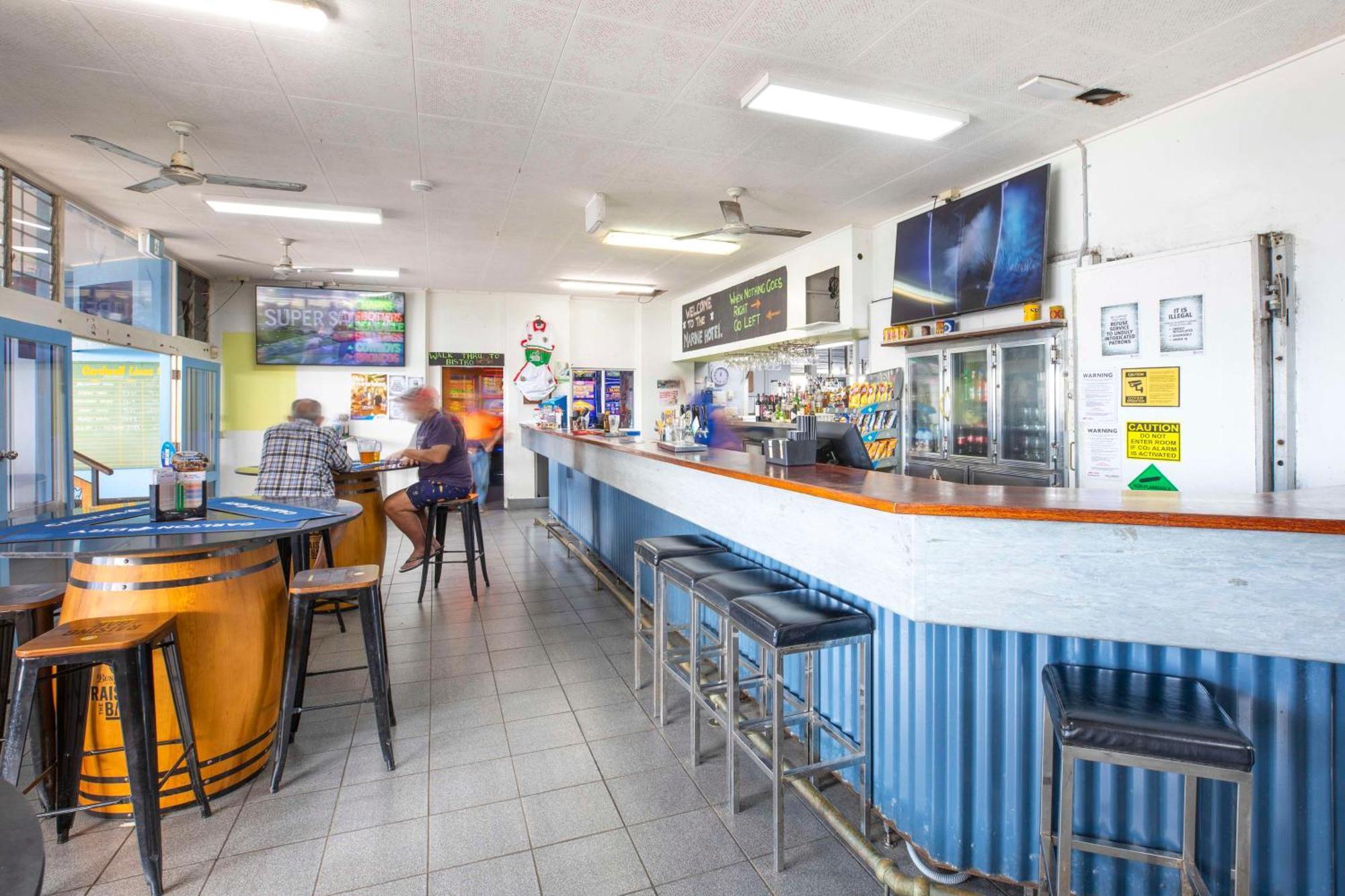 Nightcap At Marine Hotel Cardwell Extérieur photo
