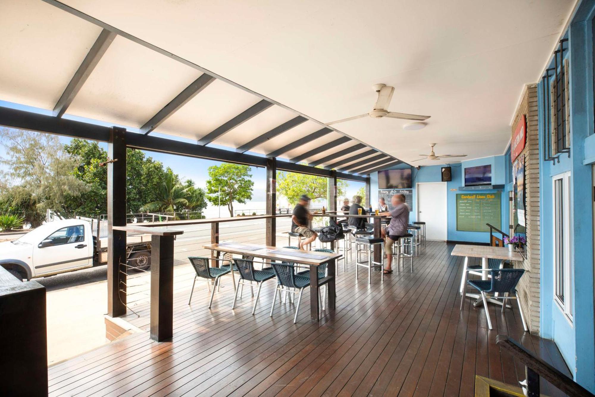 Nightcap At Marine Hotel Cardwell Extérieur photo